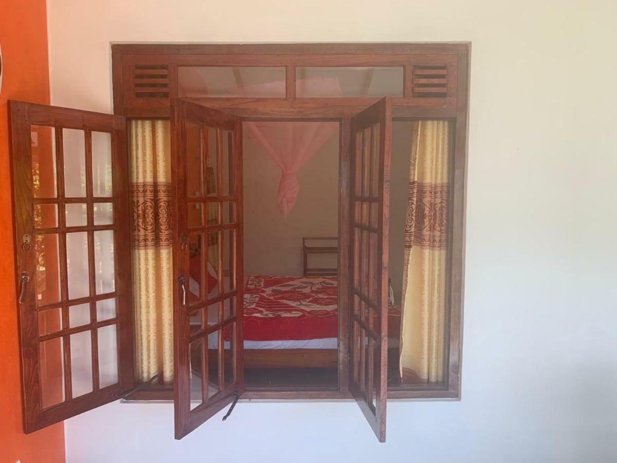 Induwara Guest Hotel Ела Екстериор снимка
