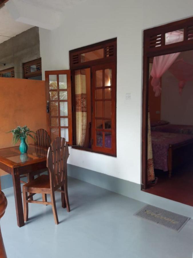 Induwara Guest Hotel Ела Екстериор снимка